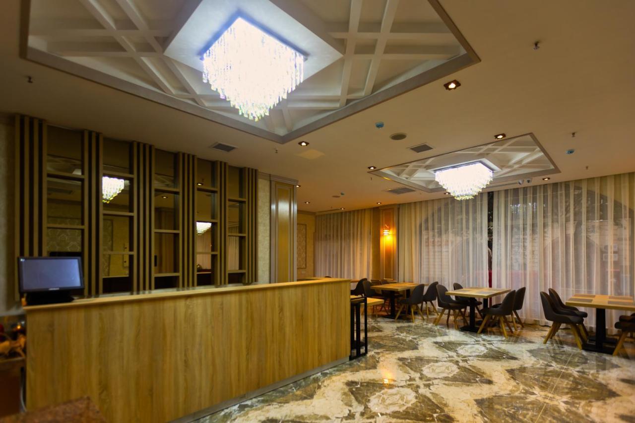 Metro City Hotel Baku Exterior foto